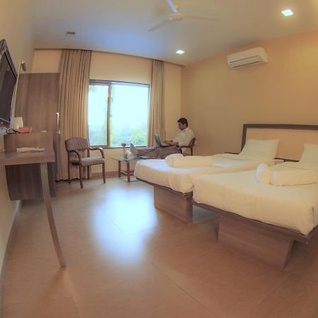 Green Valley Resort Khadoli Exterior foto